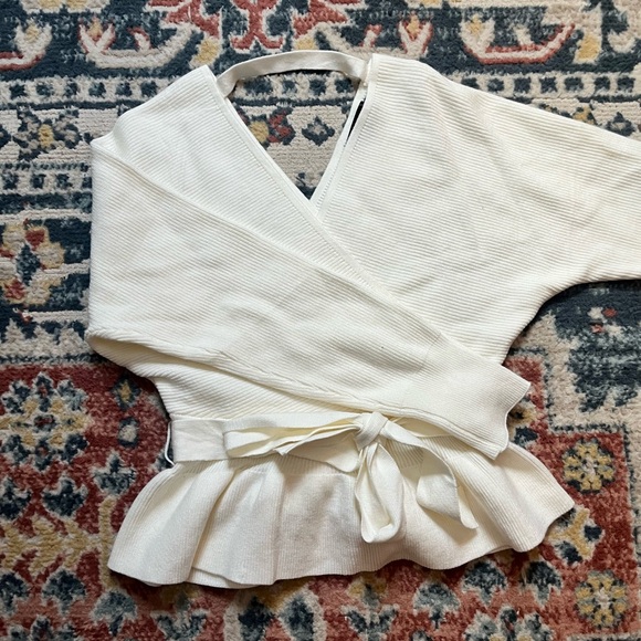 White Ribbed Peplum Top - Picture 2 of 4